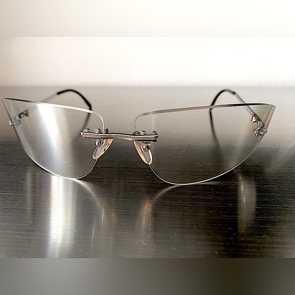 Roberto Cavalli Sleek Silver Rimless Eyeglasses With Minimalist Design